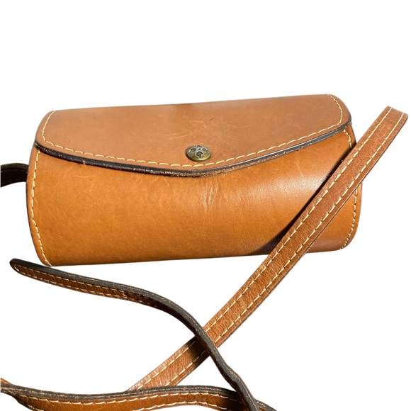 PATRICIA NASH BARREL CROSSBODY Leather Crossbody Bag - Picture 3 of 6